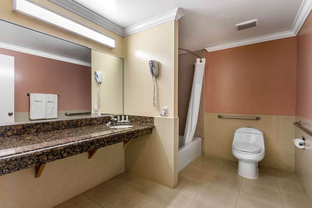 Quality Inn Torrance Lomita - photo 32