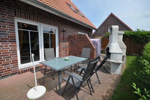 Nr 80 Ferienhaus Deichstraße Nähe Yachthafen - carbon neutral hotel in Unknown City