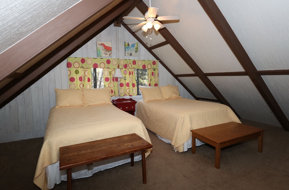 Pine Mountain Club Chalets Resort - photo 11