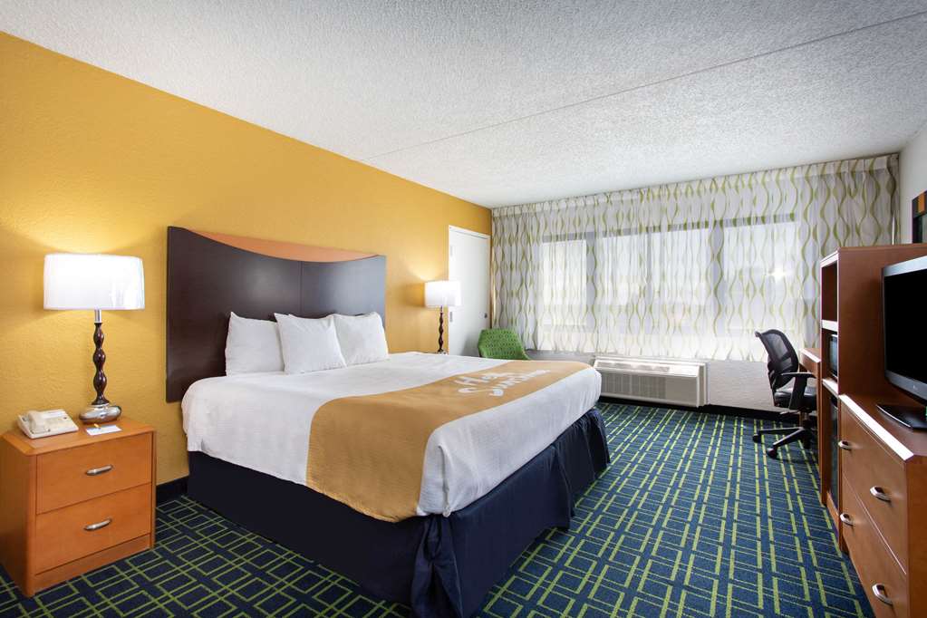 Days Inn by Wyndham Absecon Atlantic City Area - photo 15
