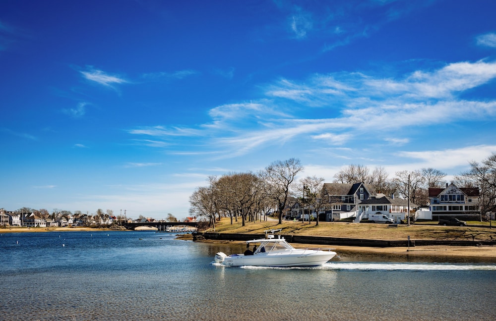 The Onset Beach Compound Cape Cod Beach Resort & Oceanic Habitat - photo 117