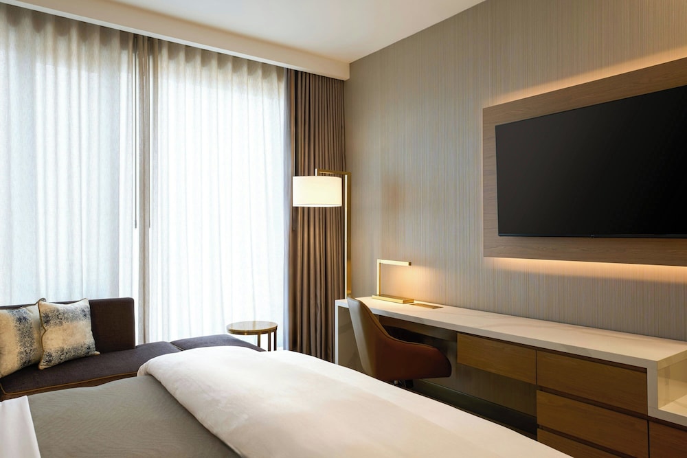 The Westin Flushing LaGuardia Airport - photo 8