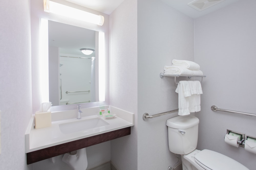 Holiday Inn Hotel & Suites Tallahassee Conference Ctr N by IHG - photo 29