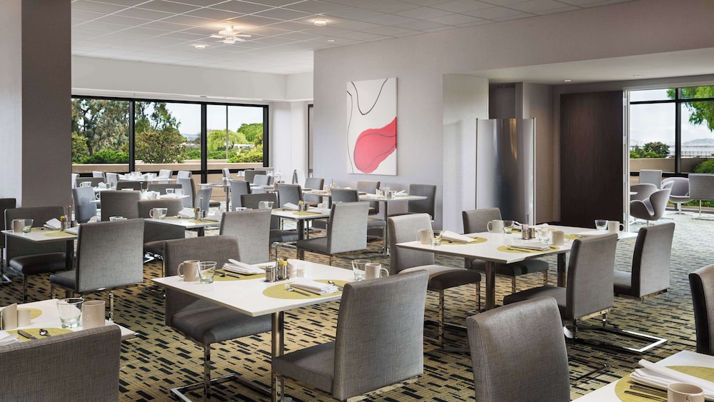 Hilton San Francisco Airport Bayfront - photo 62
