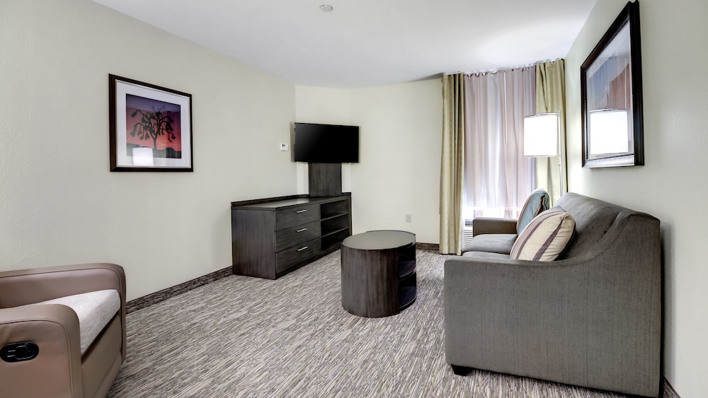 Candlewood Suites Waco by IHG - photo 14