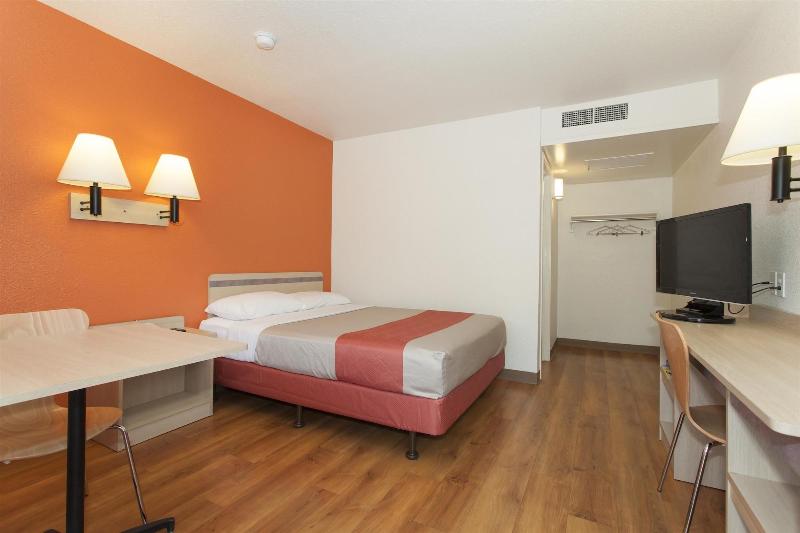Motel 6 Davis Sacramento Area - photo 9