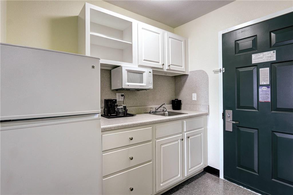 Suburban Studios Westminster Denver North - photo 30