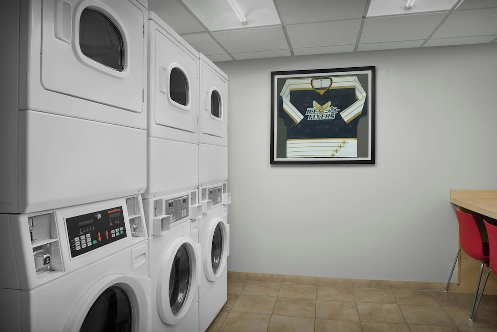 TownePlace Suites by Marriott Pensacola - photo 32