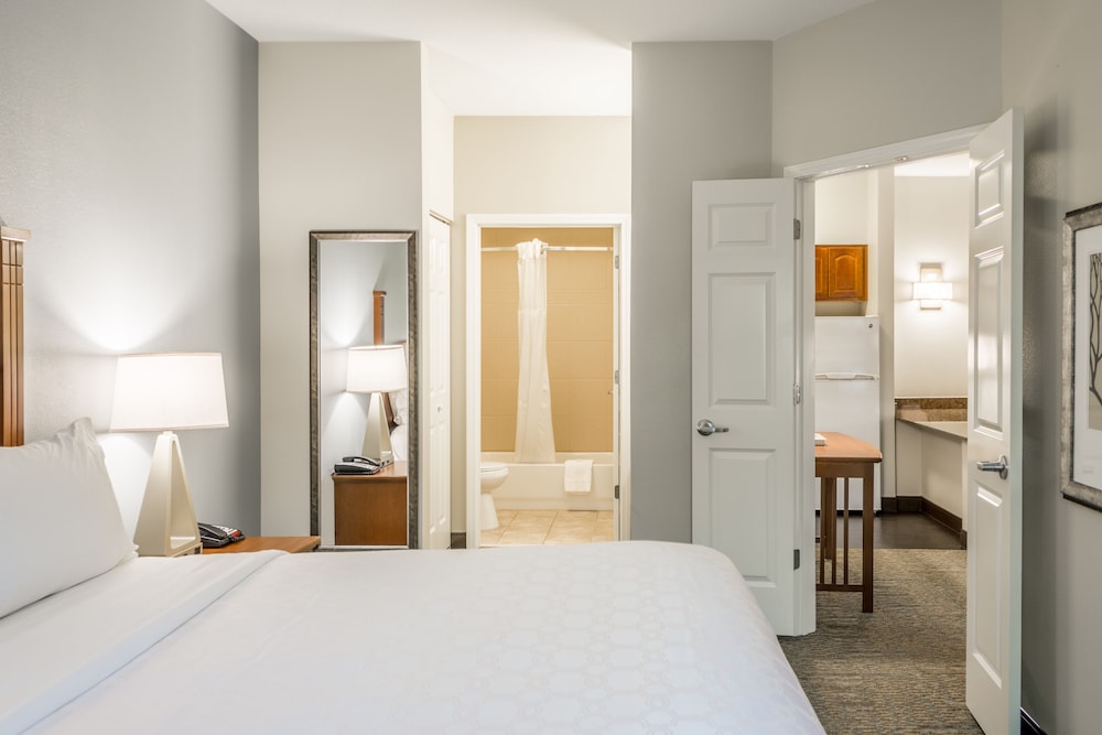 Staybridge Suites Kansas City Independence by IHG - photo 25