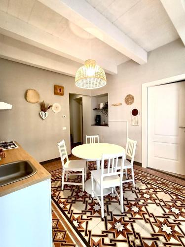 Maison La Reggia — 4-Star Luxury Hotel in Caserta, Italy