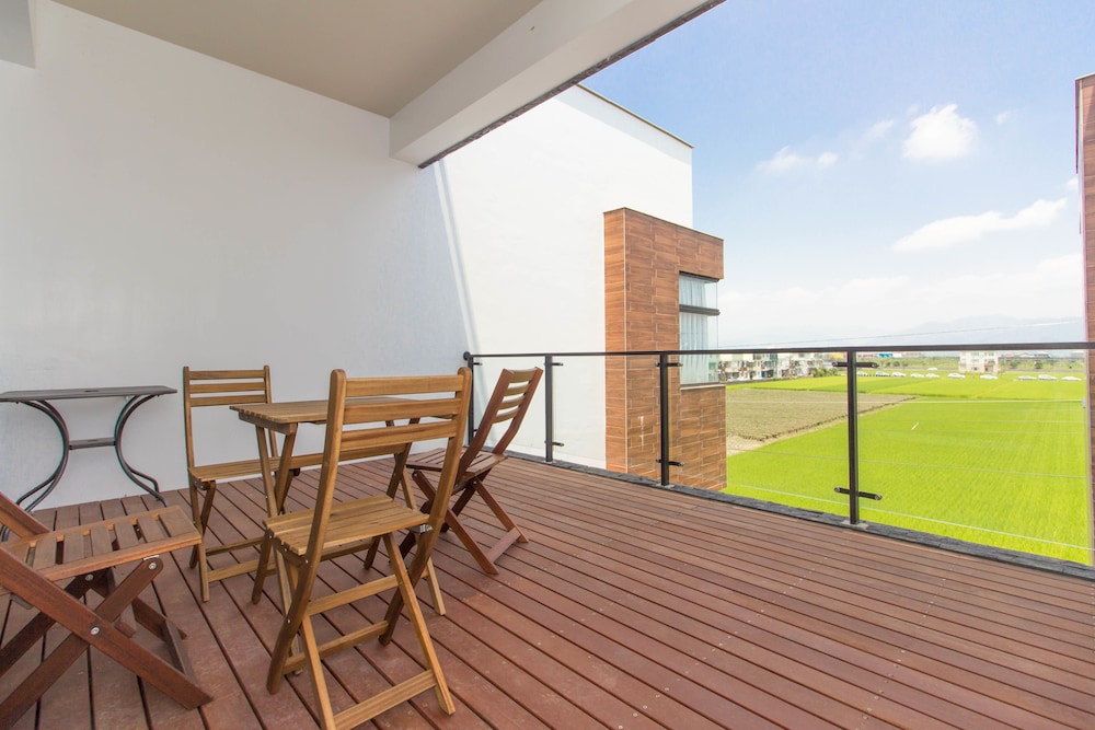 Plum Forest - carbon neutral hotel in Yilan