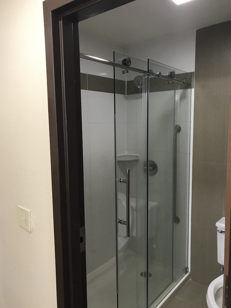 Holiday Inn Express London by IHG - photo 25