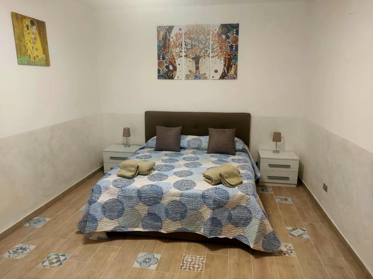 Casa Relais — 4-Star Luxury Hotel in Naples, Italy