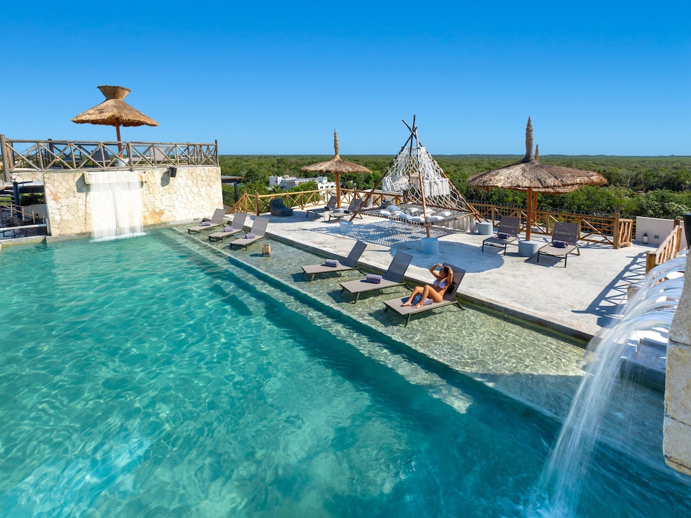 Naala Tulum - carbon neutral hotel in Tulum