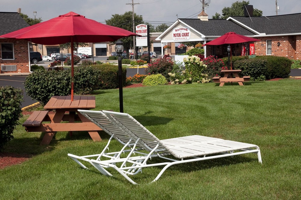 Weathervane Motor Court - photo 12