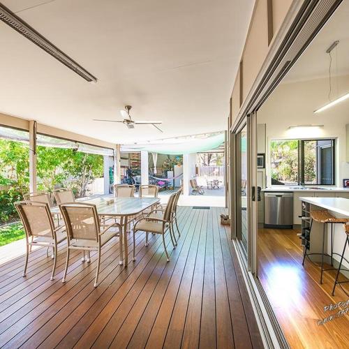Recovery On Discovery Holiday House — 4-Star Luxury Hotel in Agnes Water, Australia