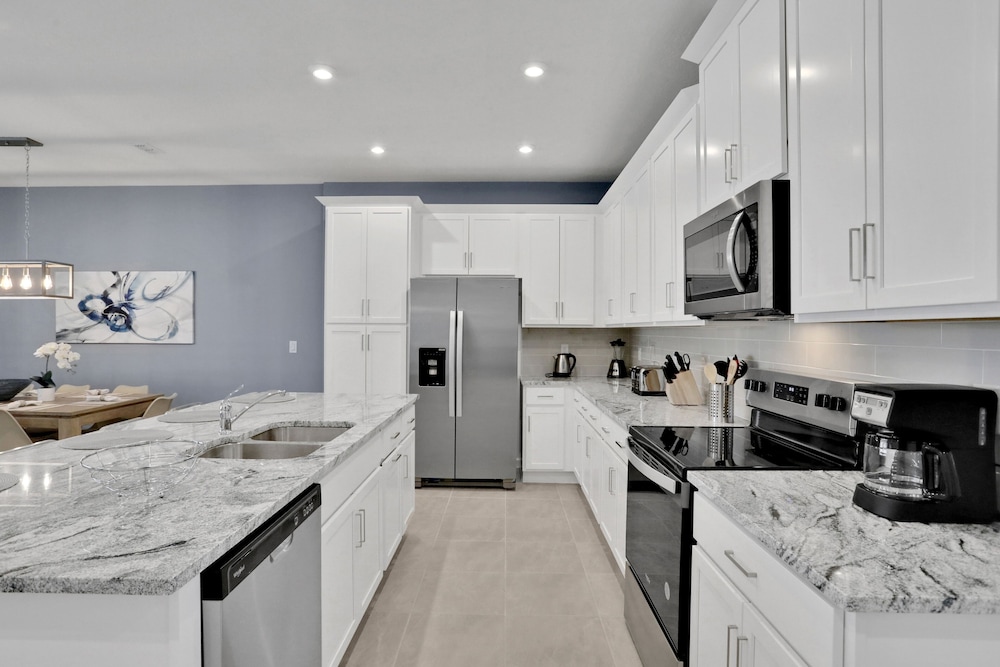 2382zbp Solara Resort 5 Bedroom Townhouse by RedAwning - photo 17