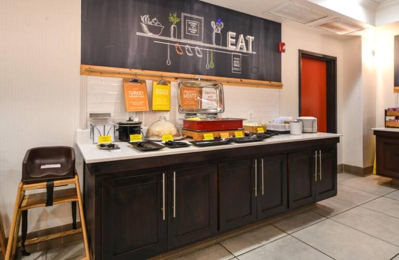 Hampton Inn Bryant - photo 33