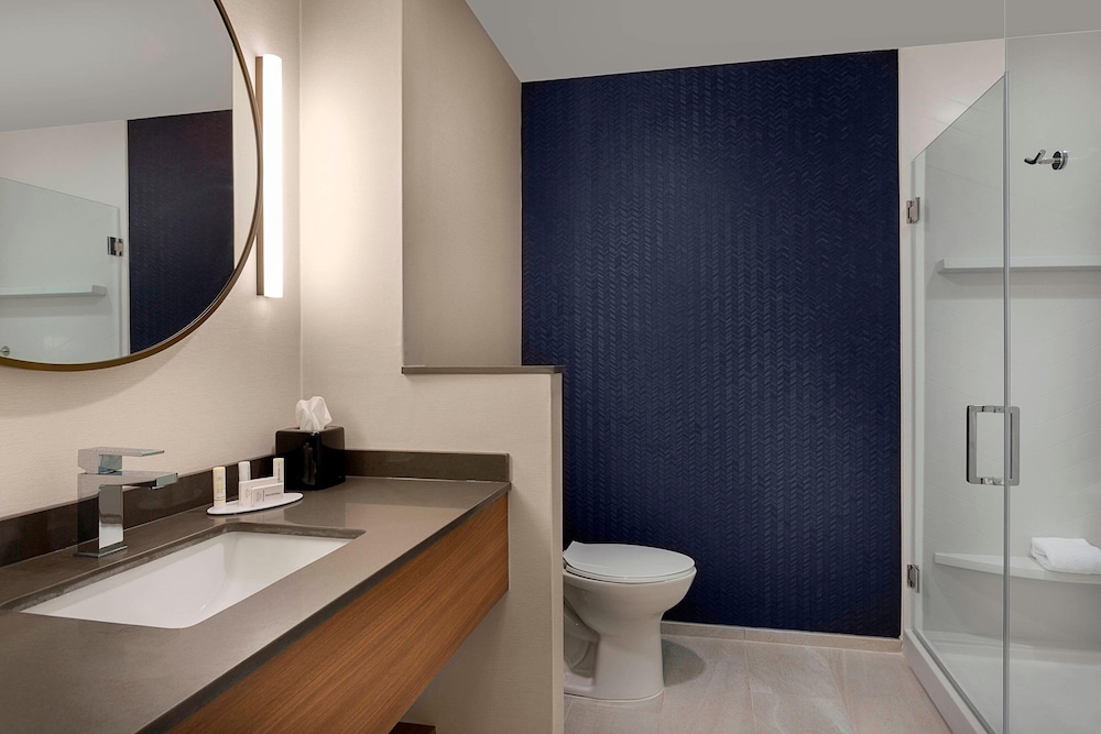 Fairfield Inn & Suites by Marriott Shelby - photo 16
