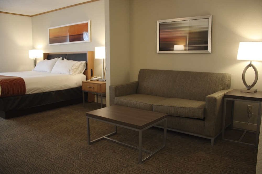 Holiday Inn Express Munising Lakeview by IHG - photo 20
