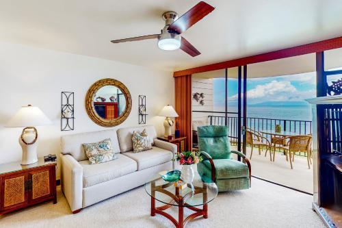 Kahana Reef 211 — 4-Star Luxury Hotel in Lahaina, United States