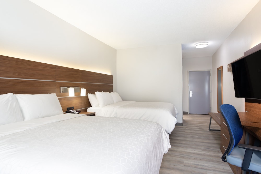 Holiday Inn Express Hotel & Suites Morehead Cty by IHG - photo 18