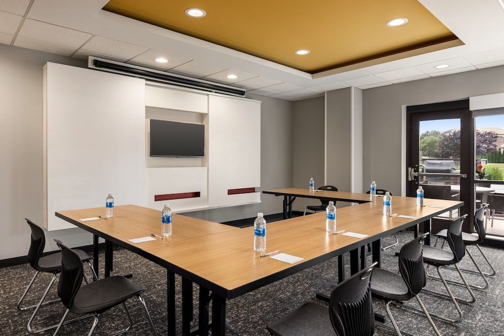 Towneplace Suites by Marriott Harrisburg West Mechanicsburg - photo 53