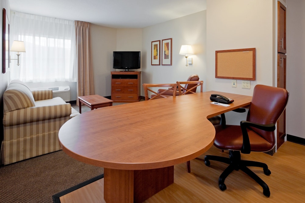 Candlewood Suites Williamsport by IHG - photo 7