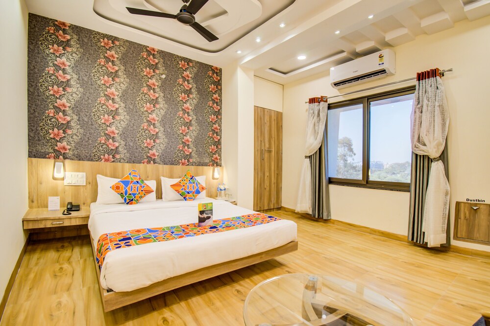 Fabhotel Prime Om Epic - last minute hotel in Indore