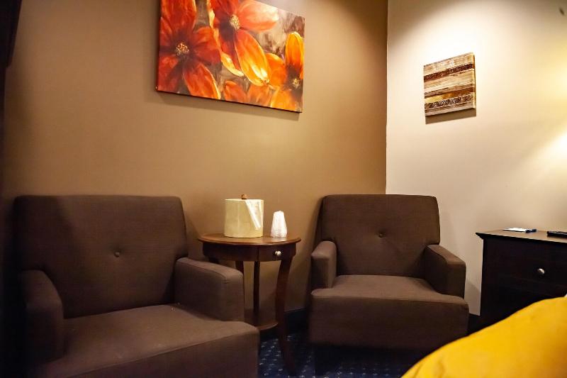 Asbury Inn & Suites - photo 26