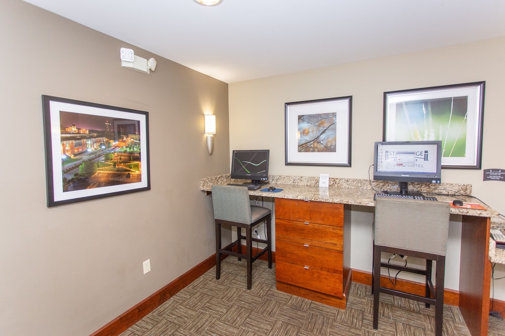 Staybridge Suites Bowling Green by IHG - photo 76