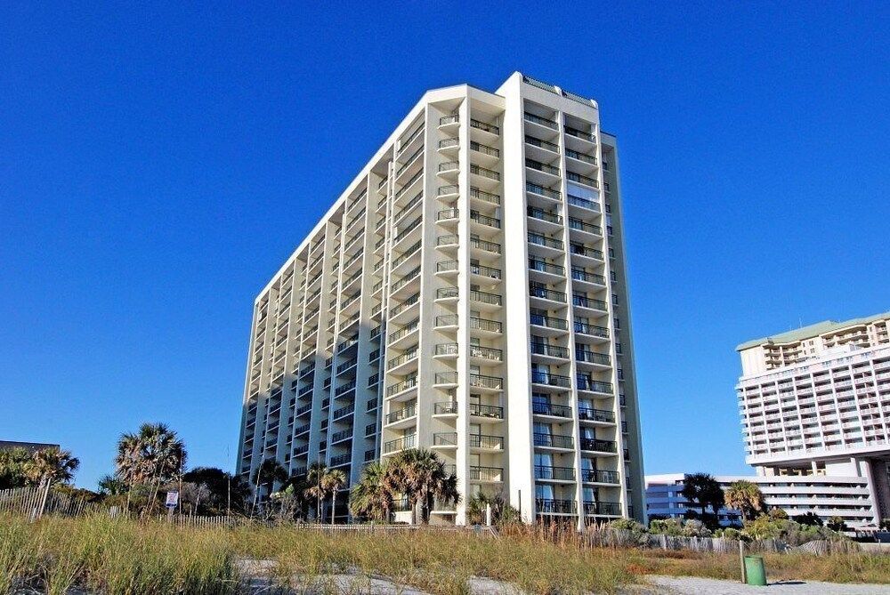 So. Hampton 603 by RedAwning