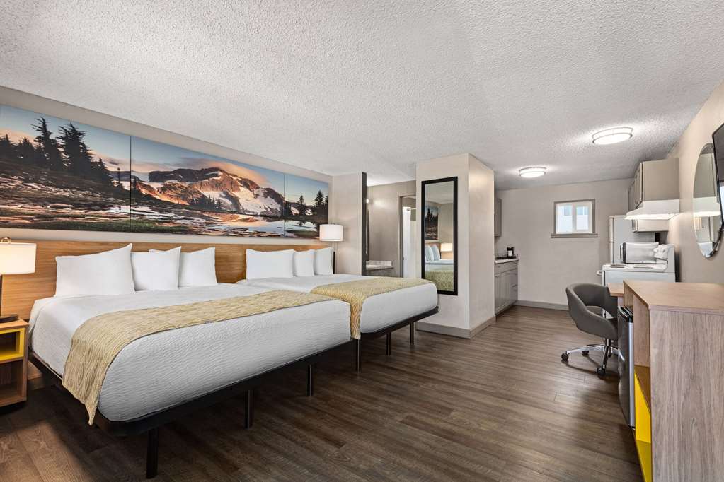 Days Inn by Wyndham Lakewood South Tacoma - photo 41