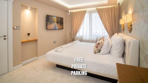 Paradise Center Premium Suite 1 — 4-Star Luxury Hotel in Sofia, Bulgaria