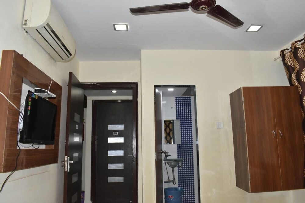 Hotel Akshara Residency