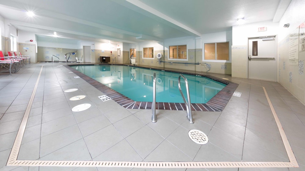 Holiday Inn Express & Suites Hood River by IHG - photo 38