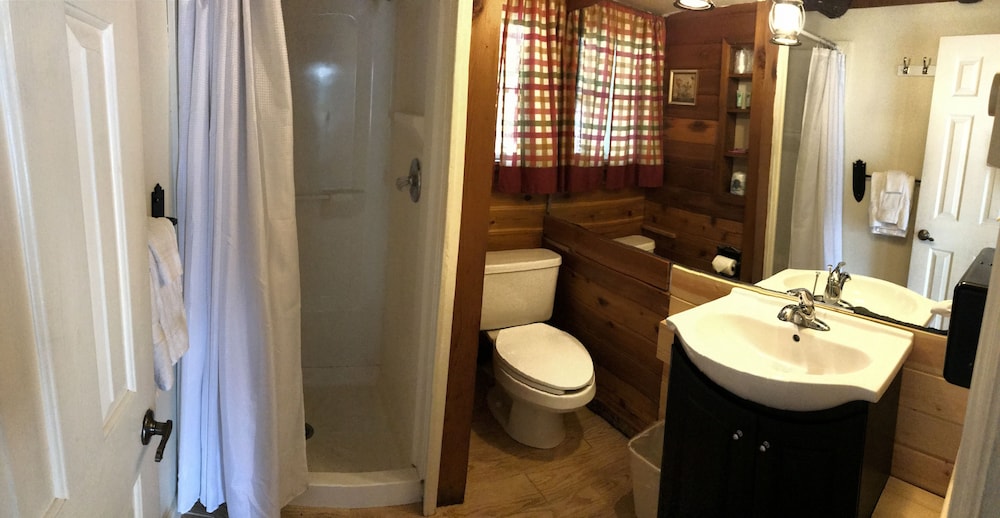 The Harbor Light Inn - photo 102