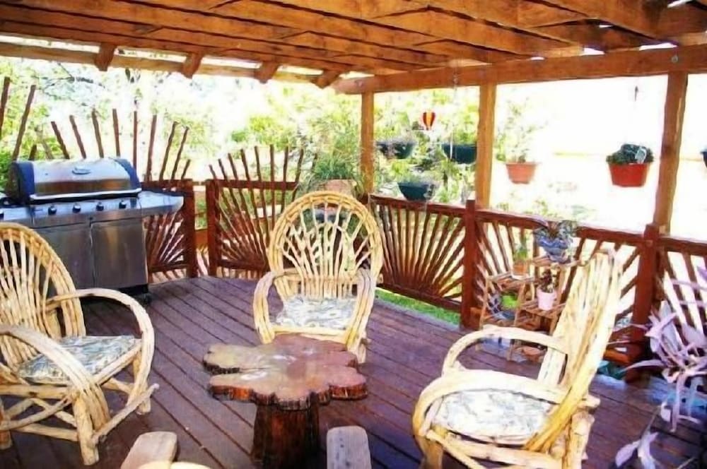 Historic Smith Hotel B&B - photo 49