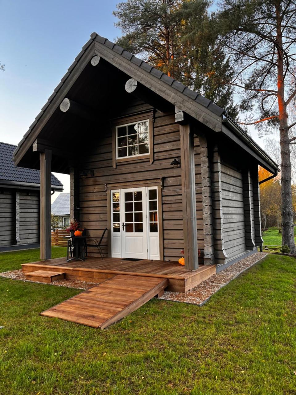 Gaujas Plostnieku Namiņi in Strenci, Latvia