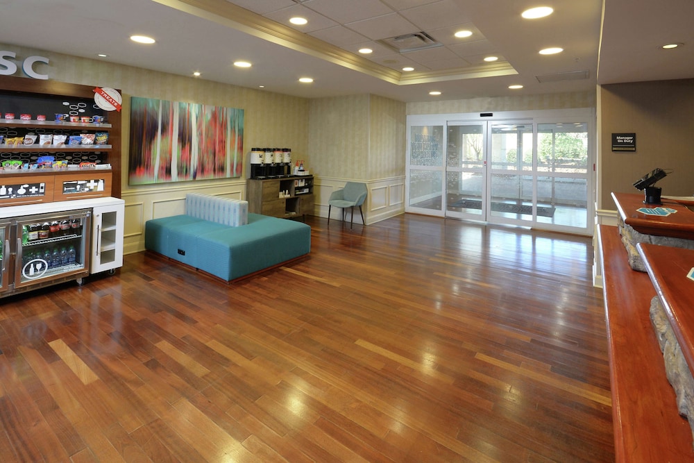 Hampton Inn & Suites Clinton I 26 - photo 37