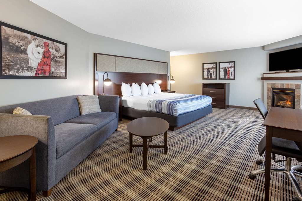 AmericInn by Wyndham Madison South - photo 10