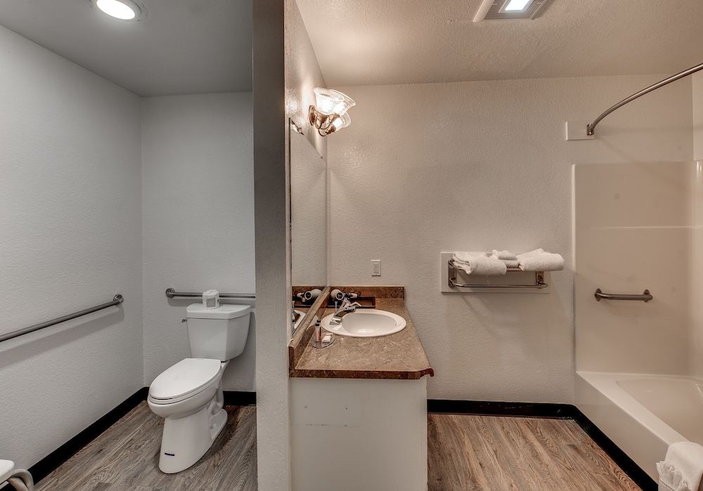 Angels Inn - photo 16