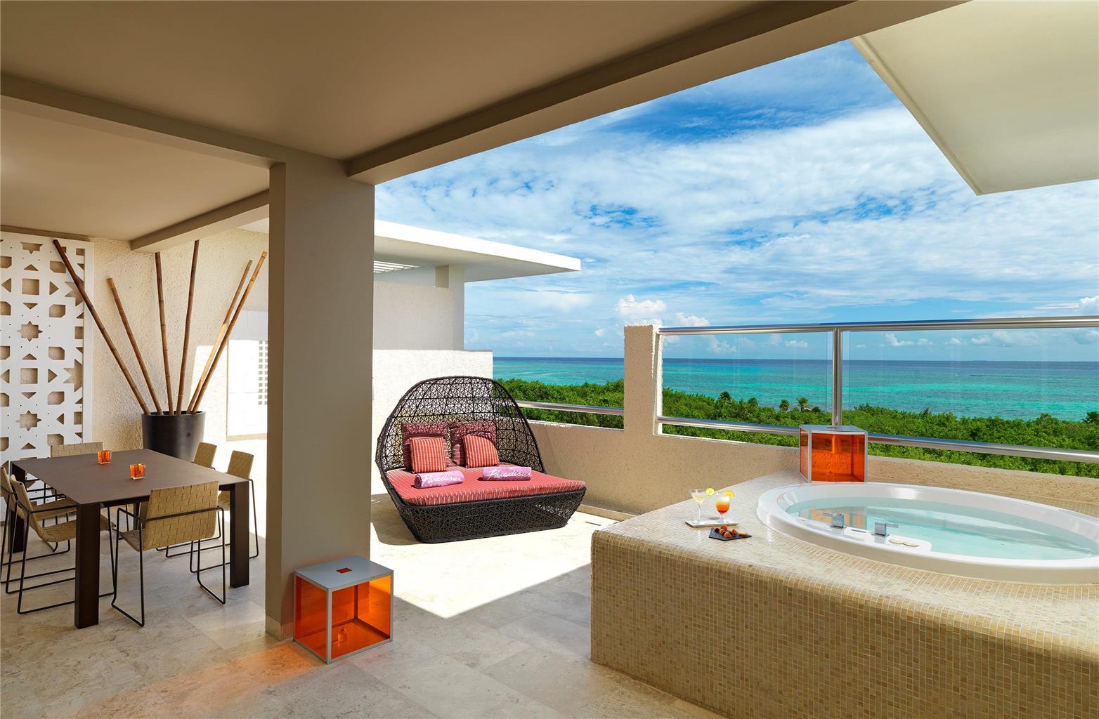Guest room
