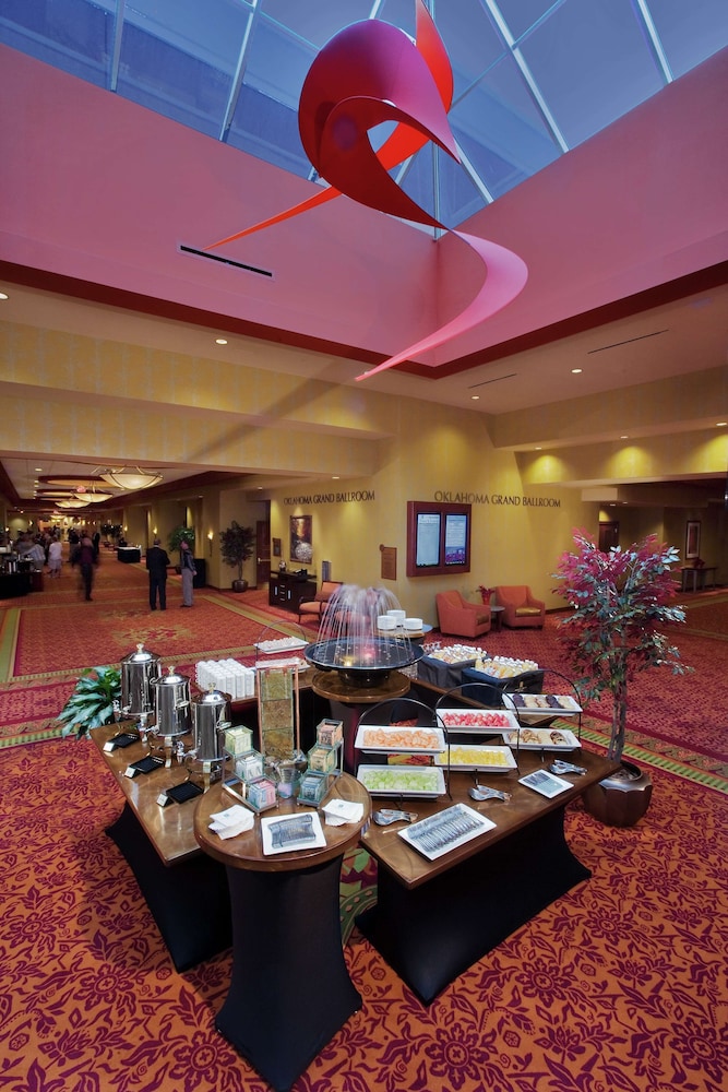Embassy Suites by Hilton Norman Hotel & Conference Center - photo 39