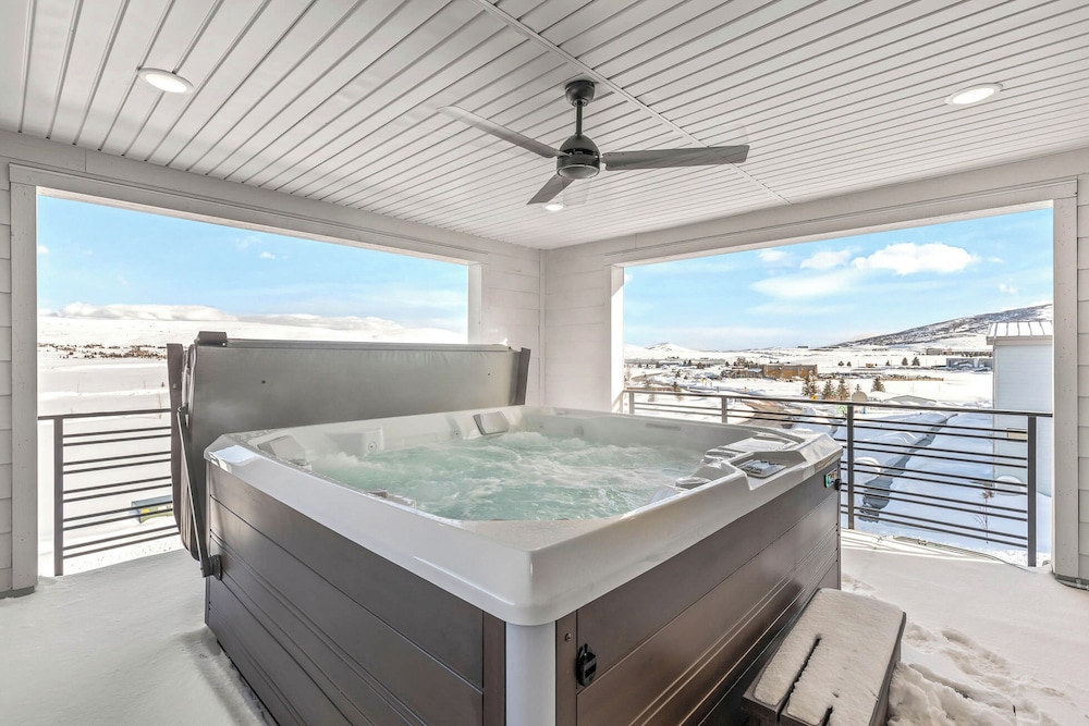 Mountain Getaway Park City — 4-Star Luxury Hotel in Bridgeport, United States