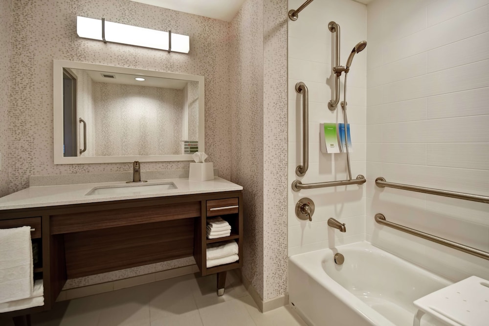 Home2 Suites Eagan Minneapolis - photo 28