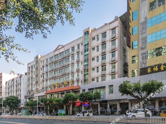 Jiafu Hotel — hotel in Fengshan