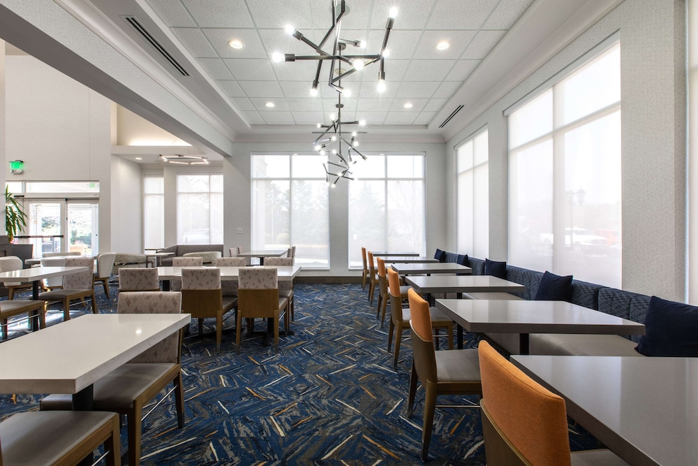 Hilton Garden Inn Lynchburg - photo 39
