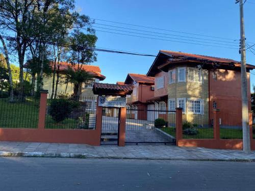 Sobrados Muller — Canela — photo 2