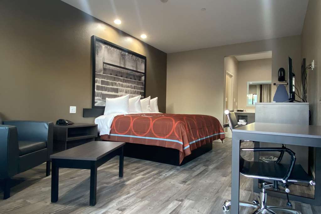 Super 8 by Wyndham Houston NW Beltway 8 West Rd - photo 12